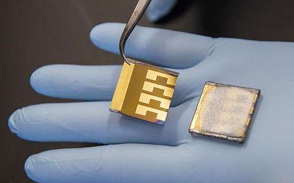 Blade-coating advances promise uniform perovskite solar films at industrial scale