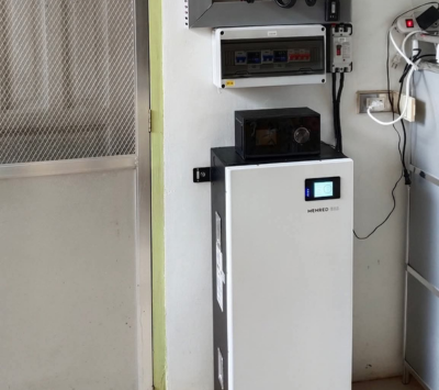 A Single 14.33kWh Energy Storage Battery Paired with One SRNE Inverter