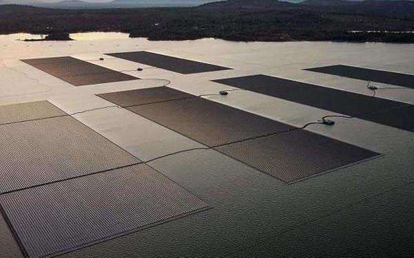Floating solar panels show promise, but environmental impacts vary