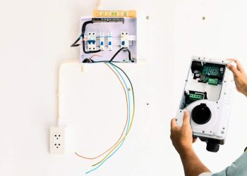 A Record Boom in Home Battery Storage