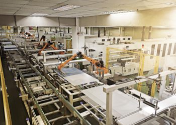 Canadian Solar moves American panel, energy storage operations under new U.S. joint venture