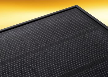 REC tests Alpha Pure-RX solar panels against 45-mm hailstones