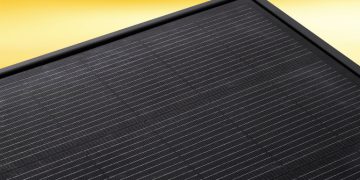 REC tests Alpha Pure-RX solar panels against 45-mm hailstones