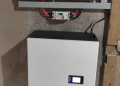 6.144kWh Power Battery System: One LFP.6144.W Unit with SRNE Inverter