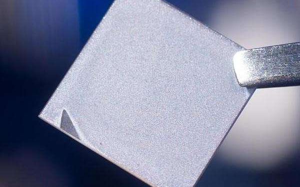 Germanium oxide interface boosts tin monosulfide thin film solar cell efficiency and stability