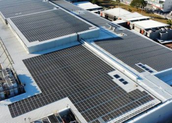 How Solar Energy for Factories Helps Cut Long-Term Operating Costs