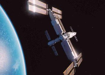 Lithium ion battery study on Tiangong space station explores microgravity effects on performance