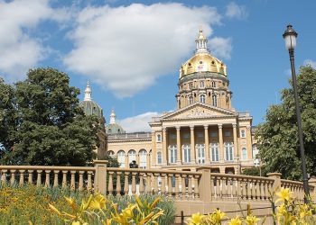 Iowa House of Representatives set to vote on community solar bill