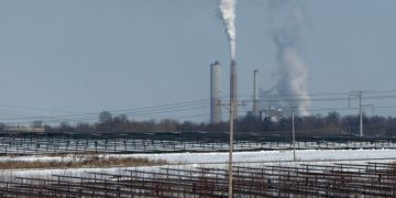 Solar + storage project comes online in shadow of Indiana coal-fired plant