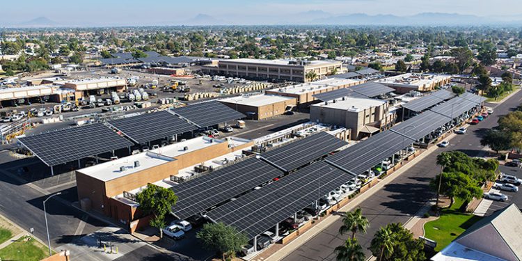 SOLON, Onyx Renewables build 2.9 MW of solar carports for Mesa, Arizona