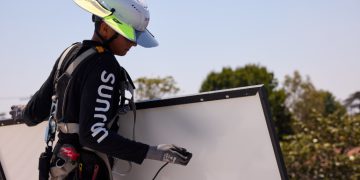 PG&E expands Sunrun solar + storage projects for backup grid power