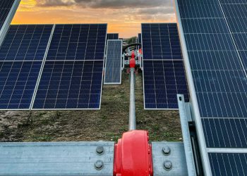 DCE Solar, Axial bring new single-axis tracker to US market