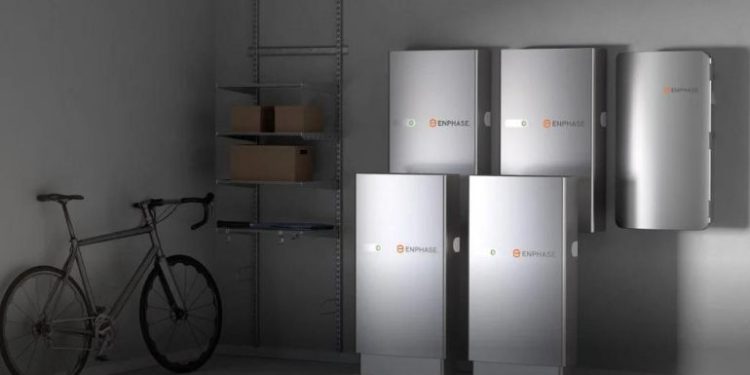 Vistra adds Enphase batteries to Texas VPP program