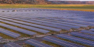 Strata Clean Energy signs 1-GW FTC Solar tracker supply agreement