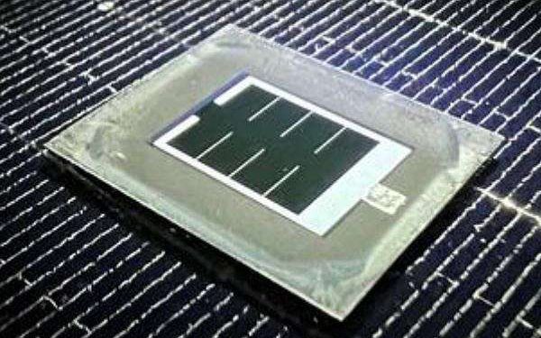 LMU Munich Team Boosts Perovskite Solar Cell Performance With Surface Treatment Advance