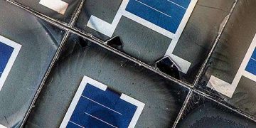 Robotic AI System Runs 50000 Perovskite Solar Cell Experiments and Hits 27 Percent Efficiency