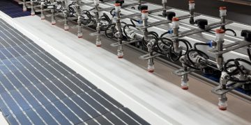 Caelux-Solx relationship starts mass-production of perovskite-silicon solar panels in US