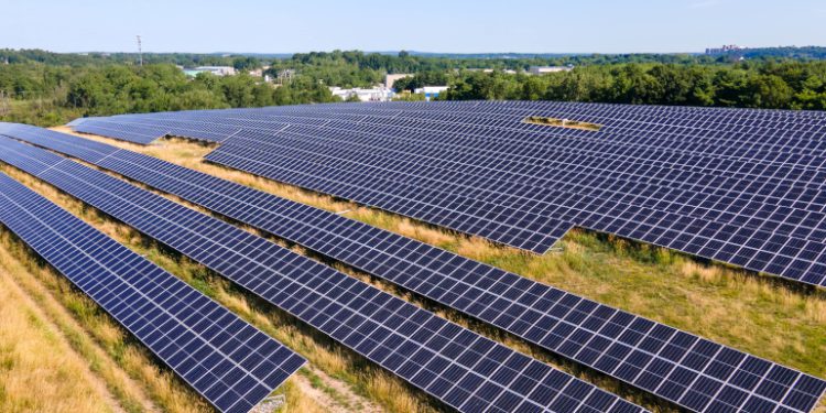 ReVision to build 1.34-MW community solar array atop former landfill