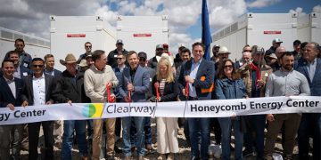Clearway Energy completes 320-MW storage project complementing existing solar arrays