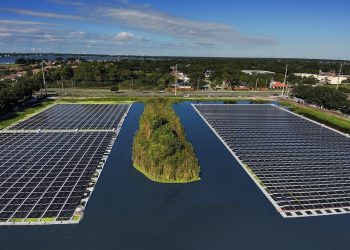 Florida DOT leases potentially all its stormwater ponds for floating solar development