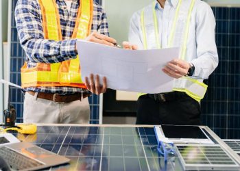 Understanding the Difference Between Solar Suppliers, Installers, and Full-Service Providers