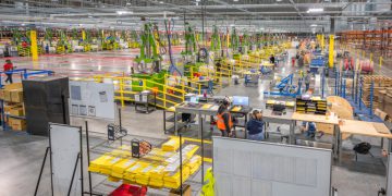 Shoals opens humongous solar eBOS manufacturing site in Tennessee