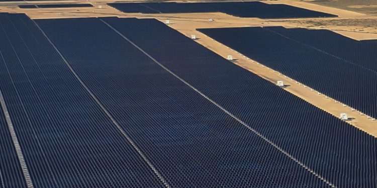 Arizona solar + storage project comes online to benefit California utilities