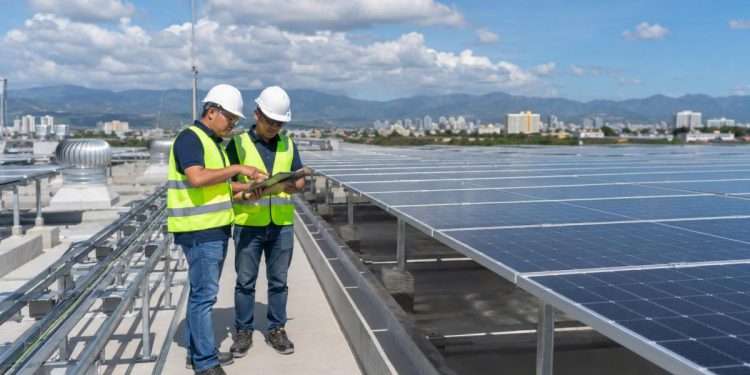 How to Ensure High-Performance Industrial Solar Installation
