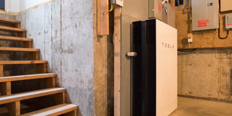 Sunrun, Tesla say they have 16 GW of existing home battery capacity to send to utilities