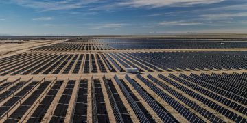 Terra-Gen brings online final phase of 365-MW Lockhart Solar project