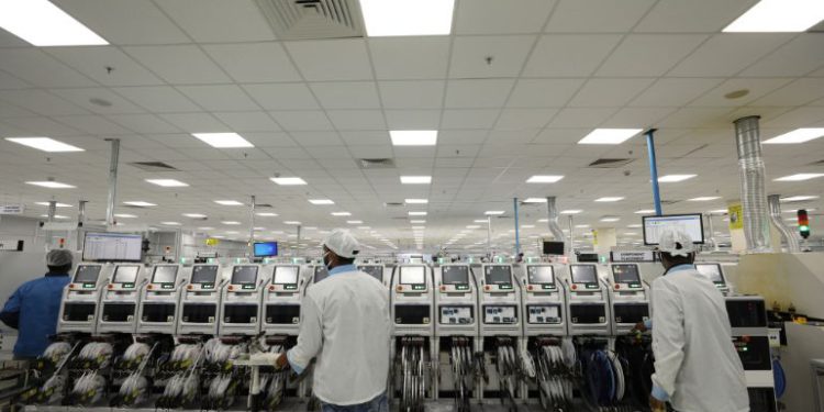 FCC bans new foreign inverter imports