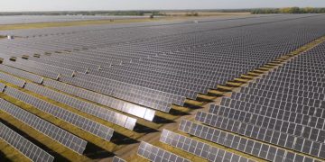 Minnesota solar project set to replace retiring coal plant reaches 710 MW