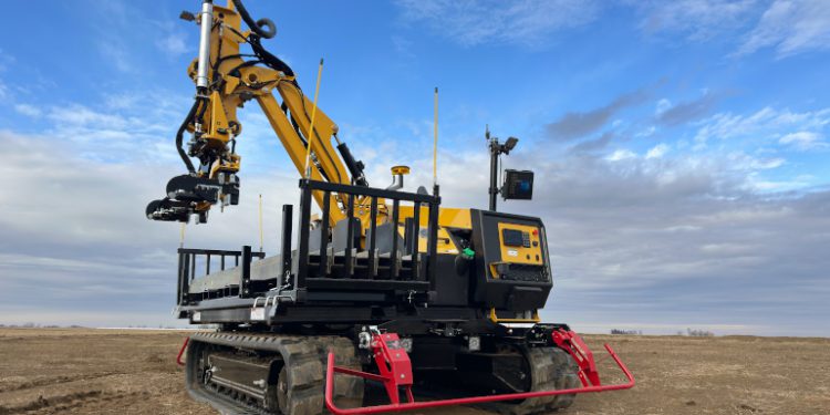 Vermeer’s latest material transporter is ideal for solar pile installation